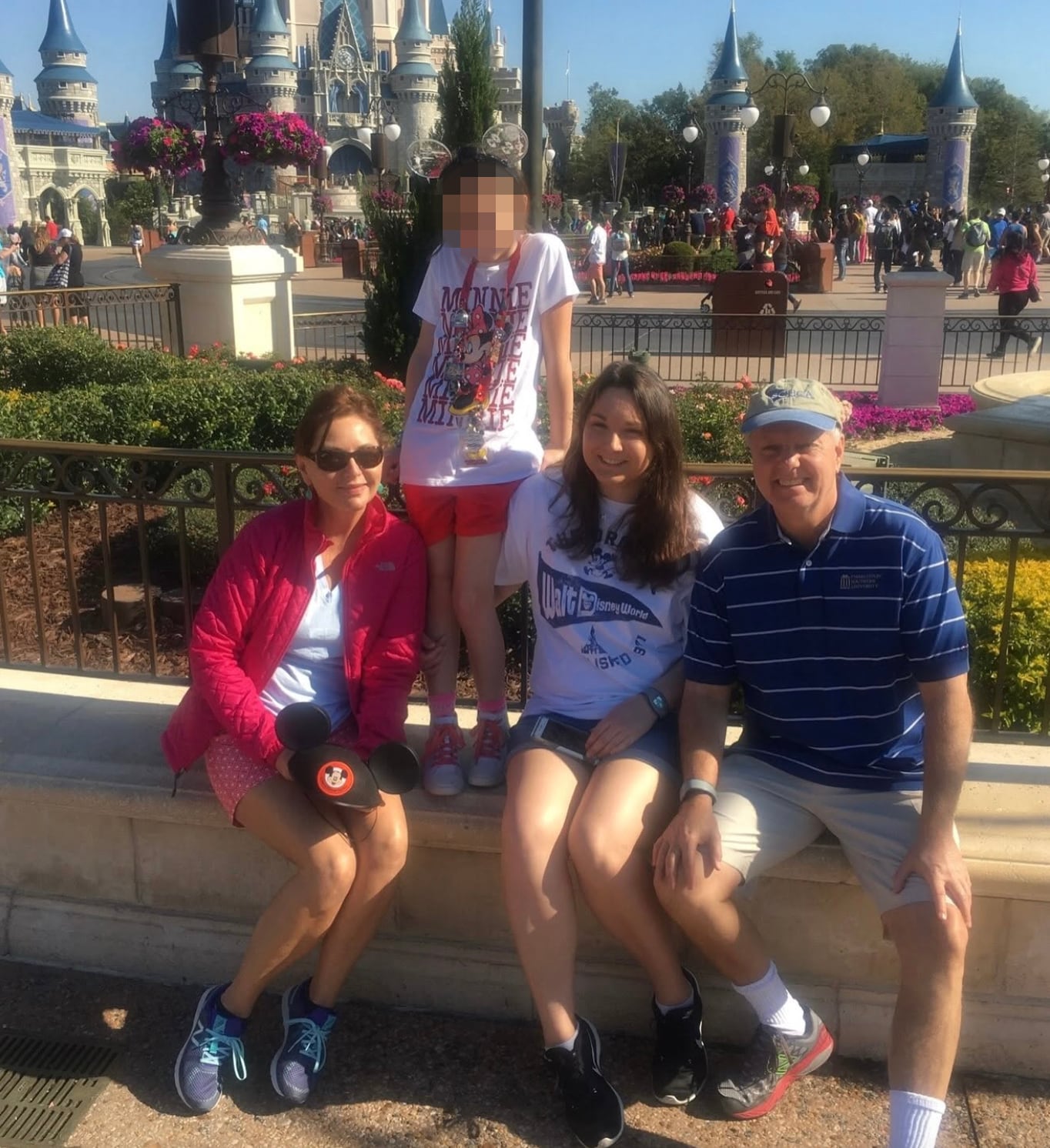 Lindsey Graham joins sister Darline and her two daughters at the Happiest Place on Earth. / Emillie Roberts/Facebook