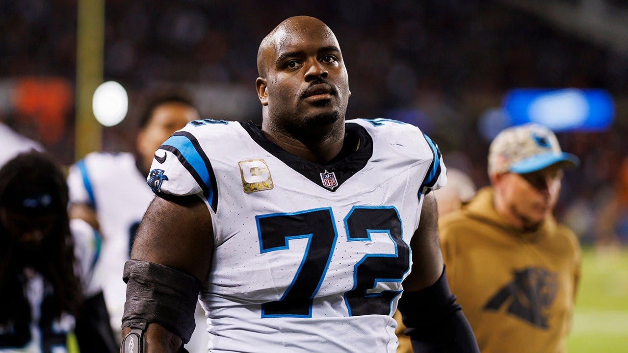 Panthers' Taylor Moton moved to non-football injury list with blood clot as offensive line concerns grow