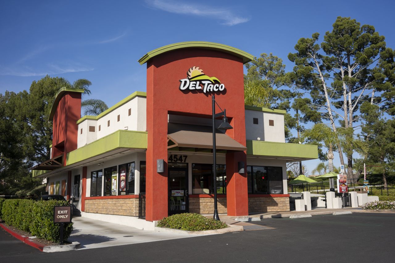 Exterior view of a Del Taco restaurant.