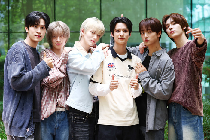 S. Korean boy group LUN8