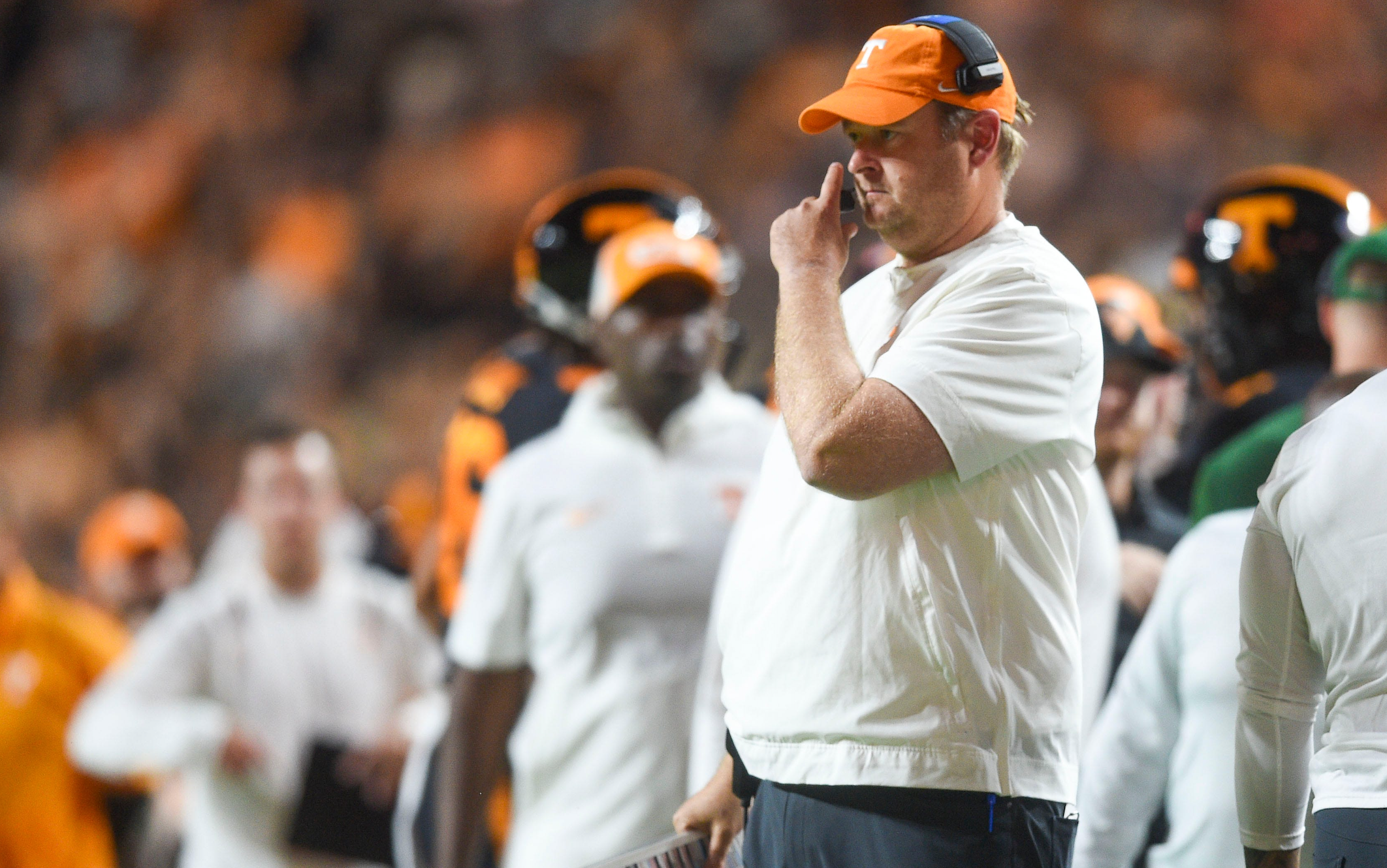 ‘He was beat up bad' – Vols starter who played injured last year needs to step up in 2026 for Tennessee's offense to reach its potential