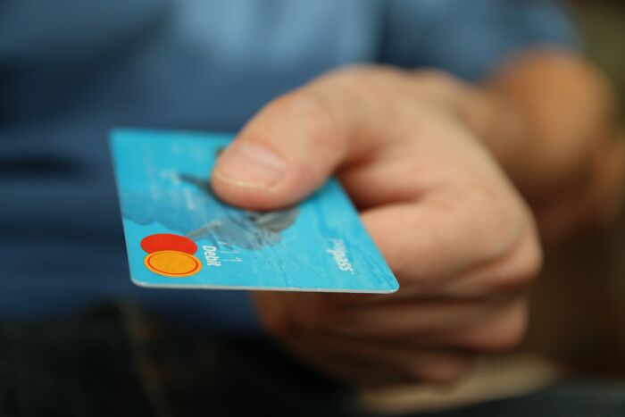 40 Things People Considered Luxuries Until They Realized They Just Grew Up Broke