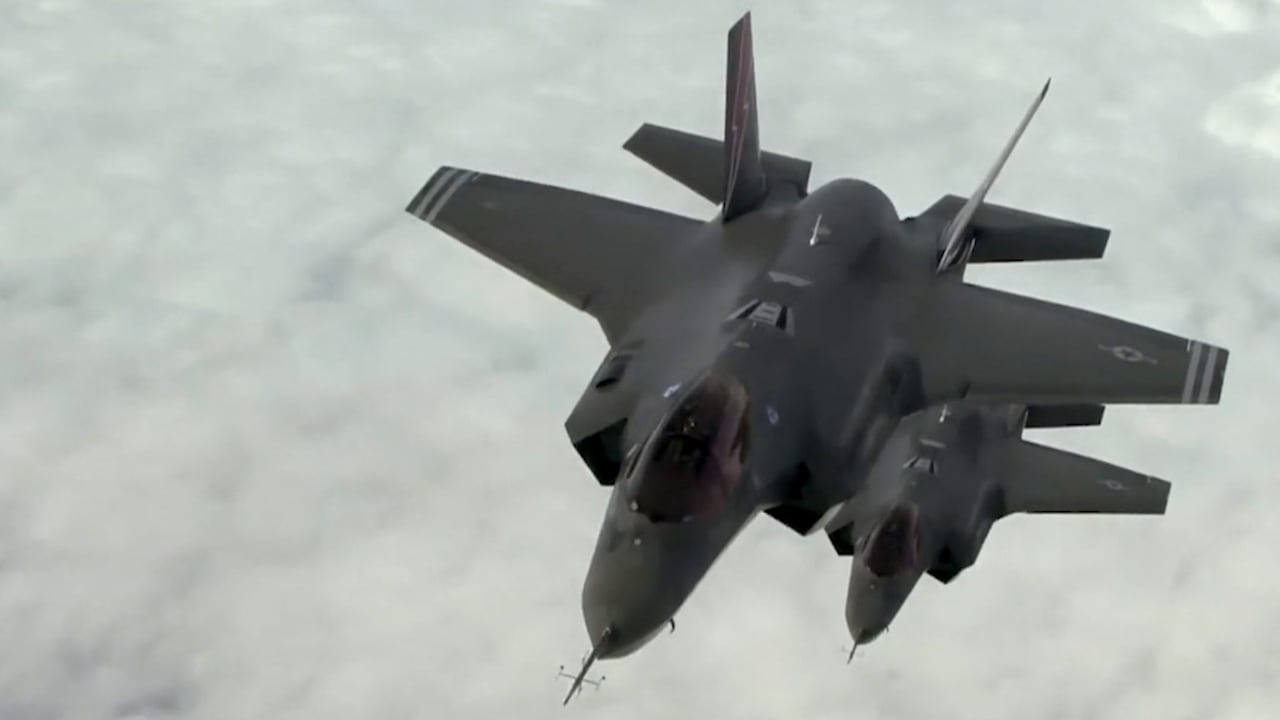 canada-joins-stealth-fighter-jet-development-program-as-observer
