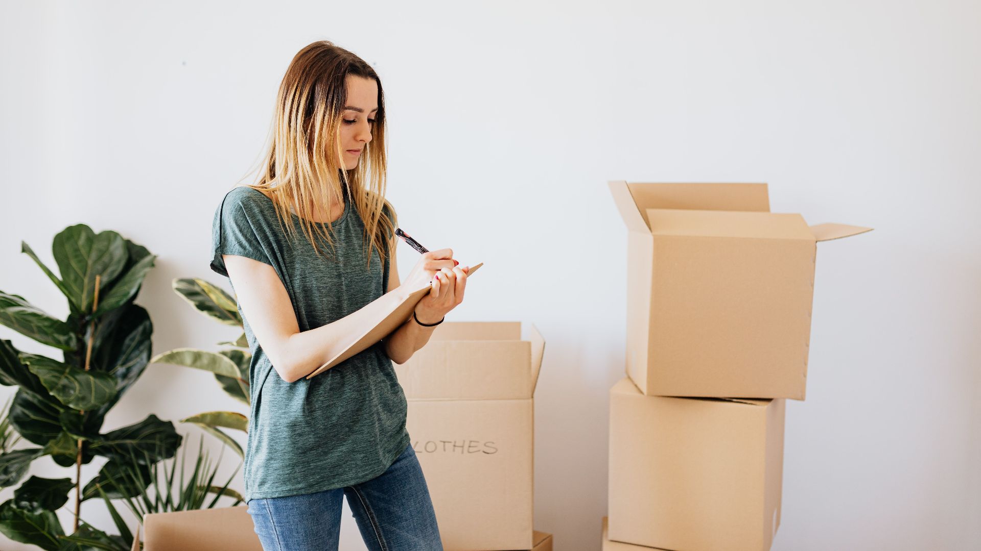 20 things you should declutter this weekend