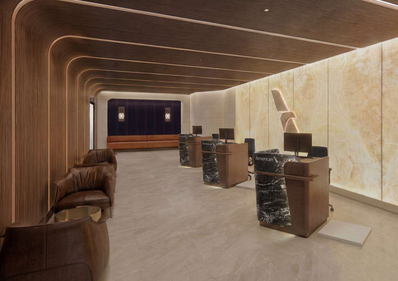 American Airlines' biggest-ever airport lounge is coming to Texas