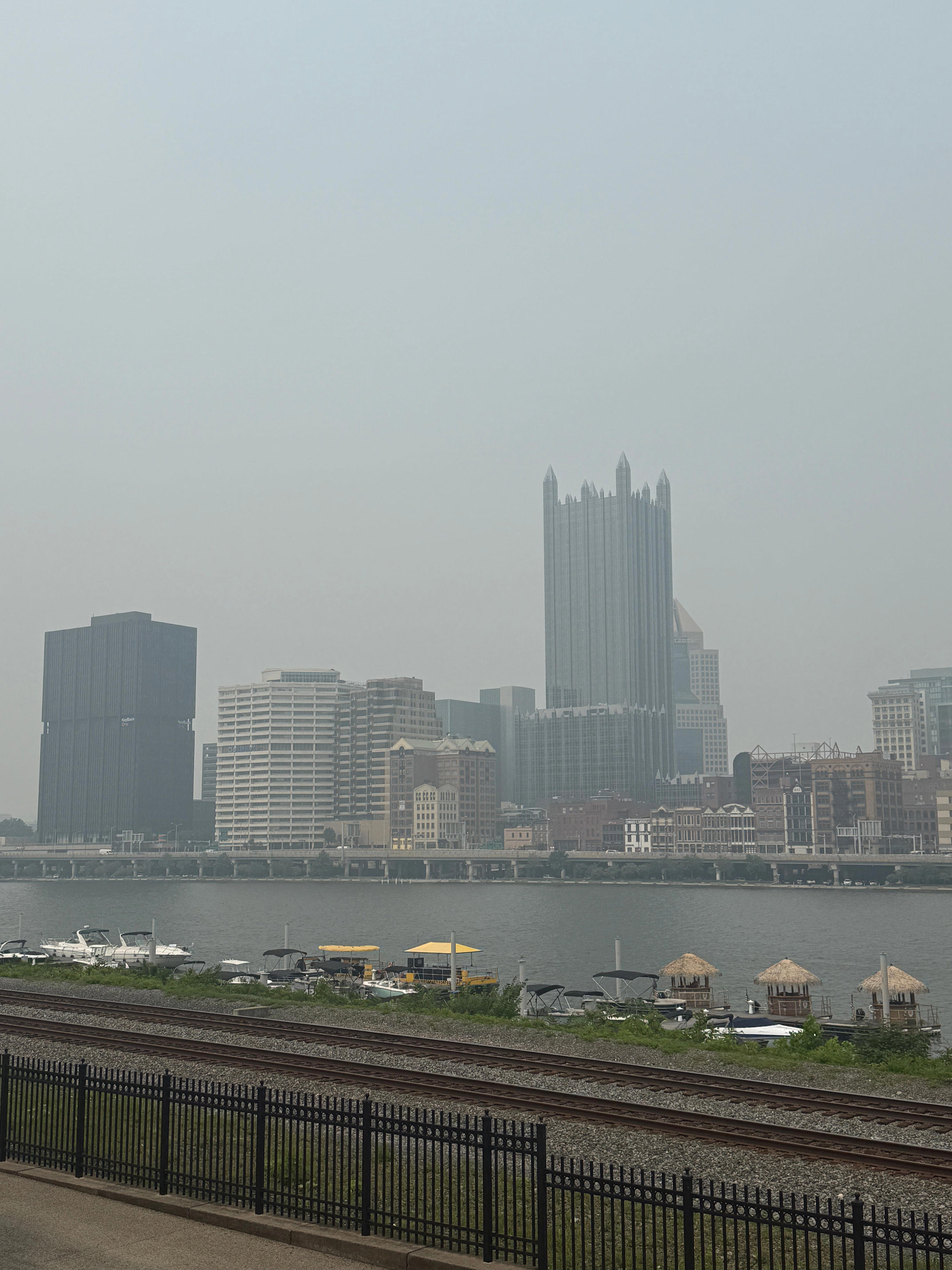 'A perfect storm': Smoke chokes Pittsburgh’s air over weekend