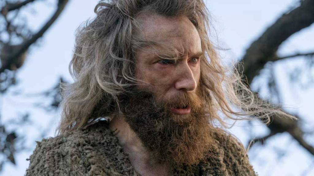 Lord of the Rings Unveils Epic First Look at Gandalf's Debut for Rings of Power Season 3