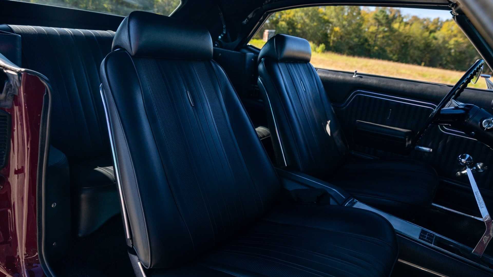 1970 Chevrolet Chevelle LS6 Convertible interior