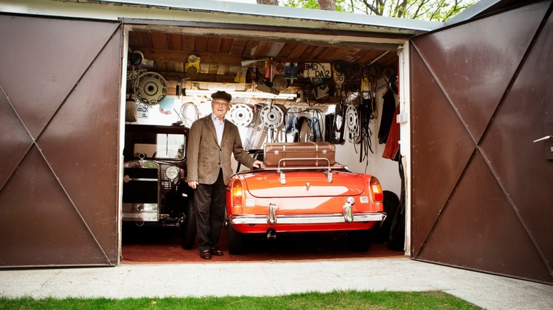 4 pros and cons that come with parking in your garage