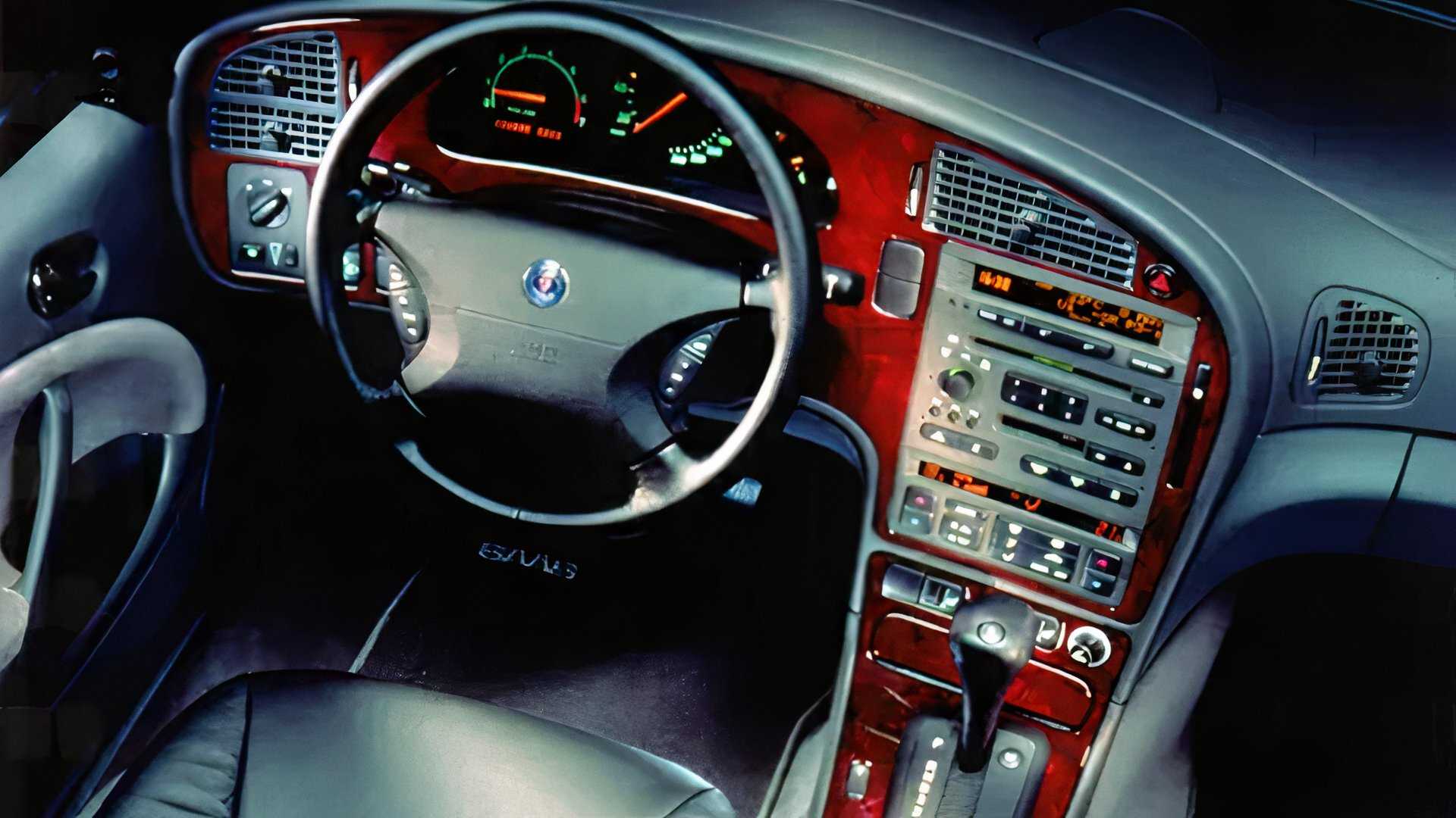1999-2000 Saab 9-5 Sedan Dashboard