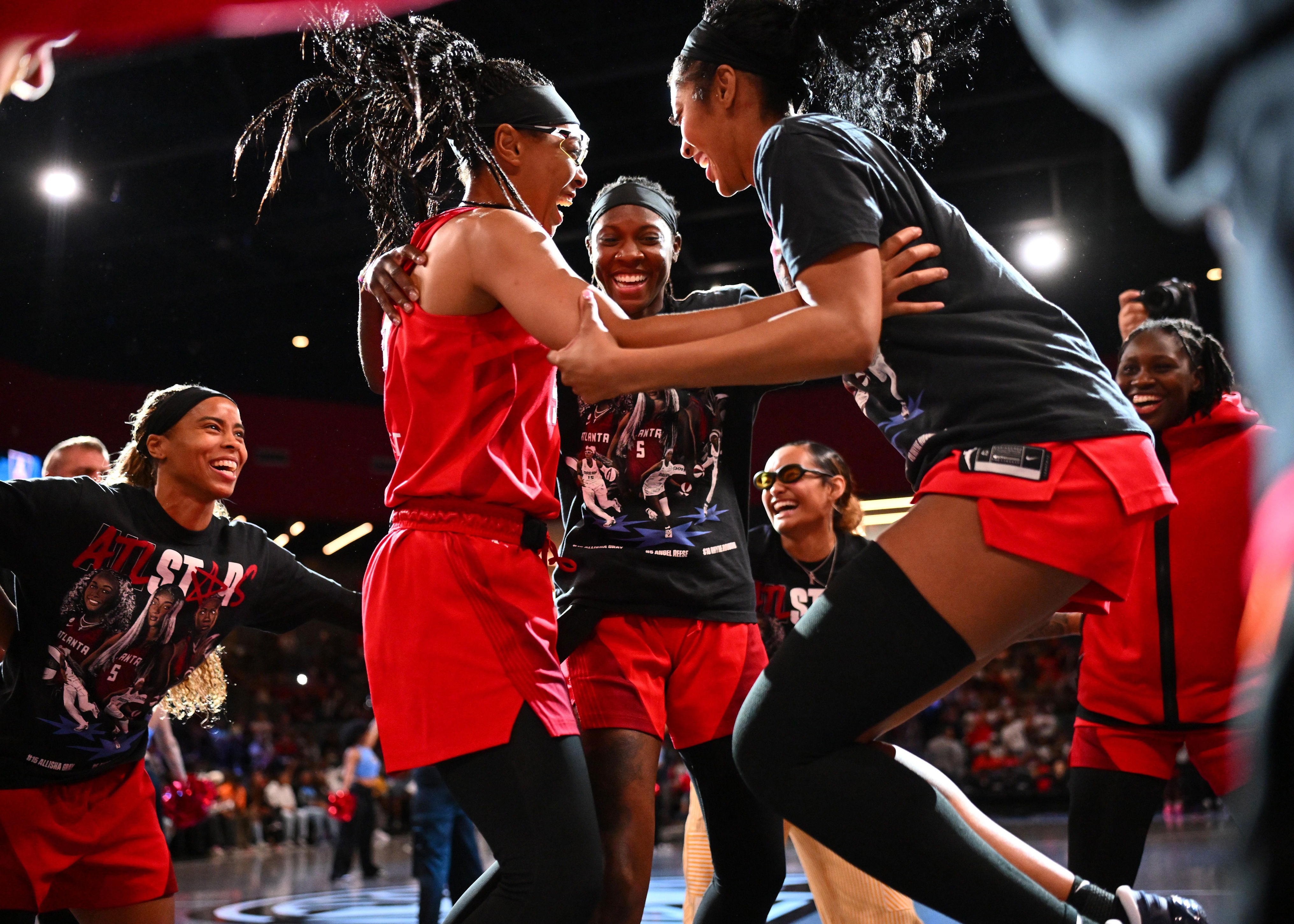 These are the best five-player lineups of the 2026 WNBA season