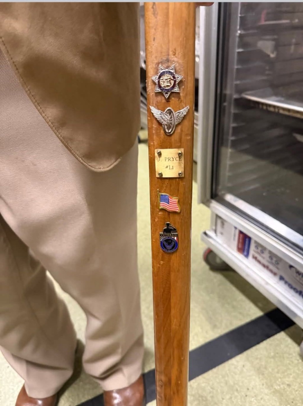 90-year-old veteran’s cherished cane makes emotional comeback after Costco disappearance