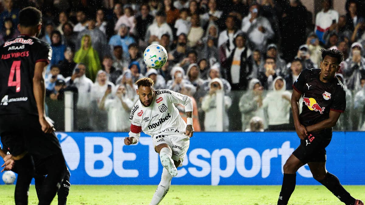 Is Neymar playing tonight for Santos vs. Universidad Central? Lineups, live streaming & TV channels