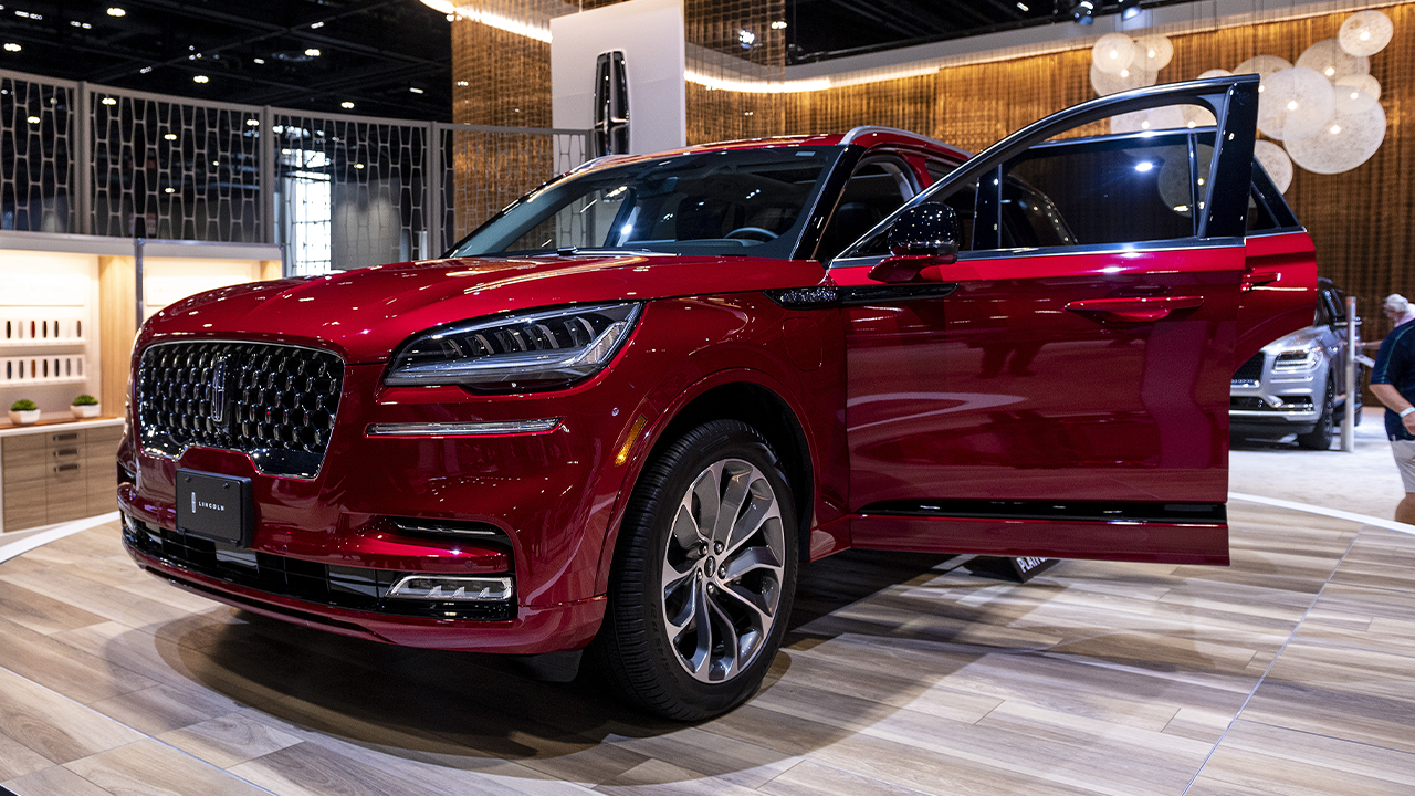 Lincoln Aviator 2021