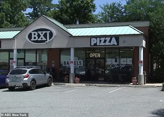 This small New Jersey pizza shop provided 46 pies for the victorious Spanish national team