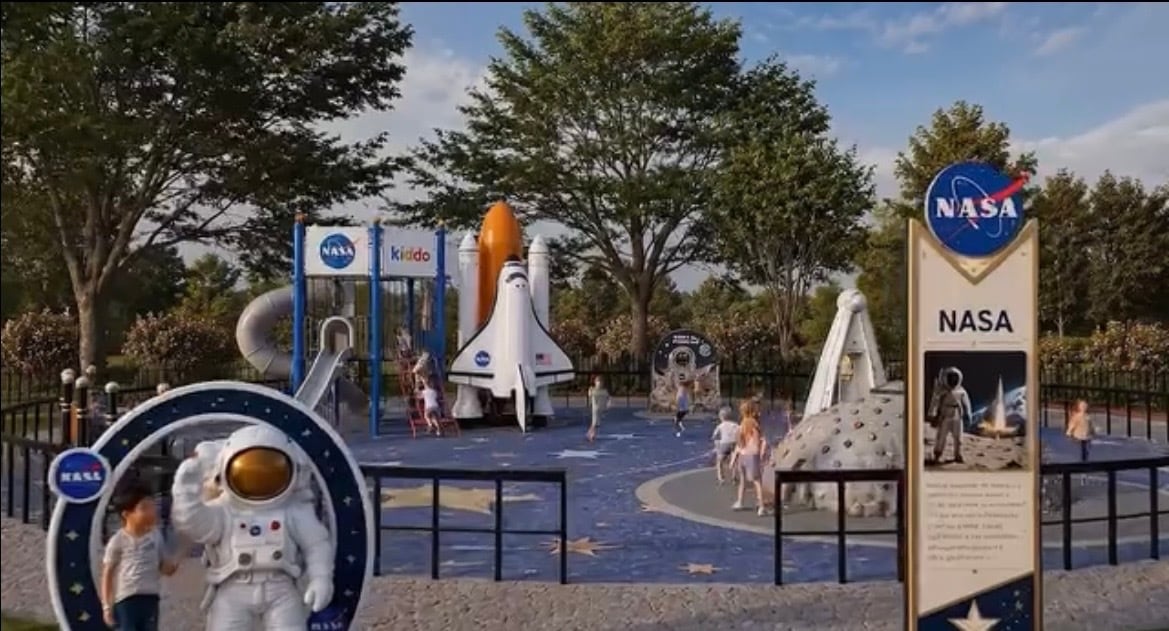 The American theme stretches to a somewhat retro Space Shuttle and a NASA-themed playground. Elon Musk presumably wasn't consulted. / Bucharest District 4 Mayor Daniel Băluță