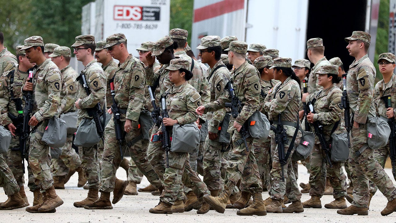 National Guard troops in Illinois
