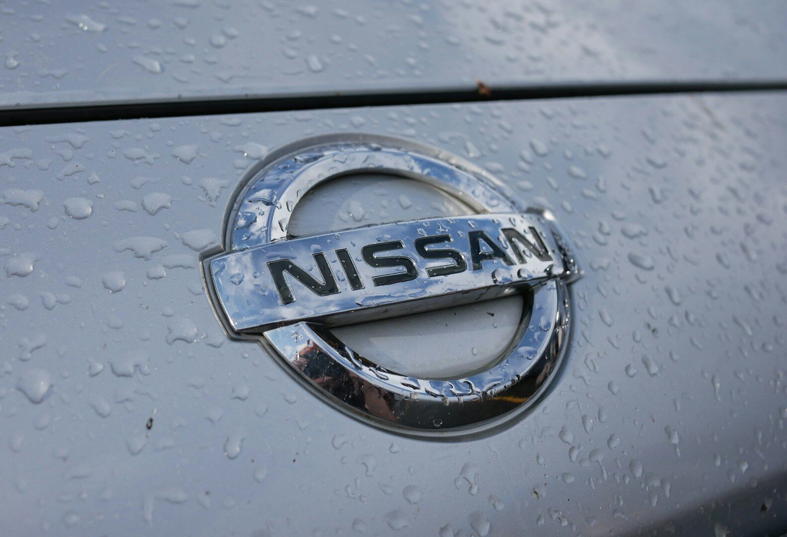 Nissan's biggest SUVs have been wearing the wrong weight label since 2011, and nobody noticed