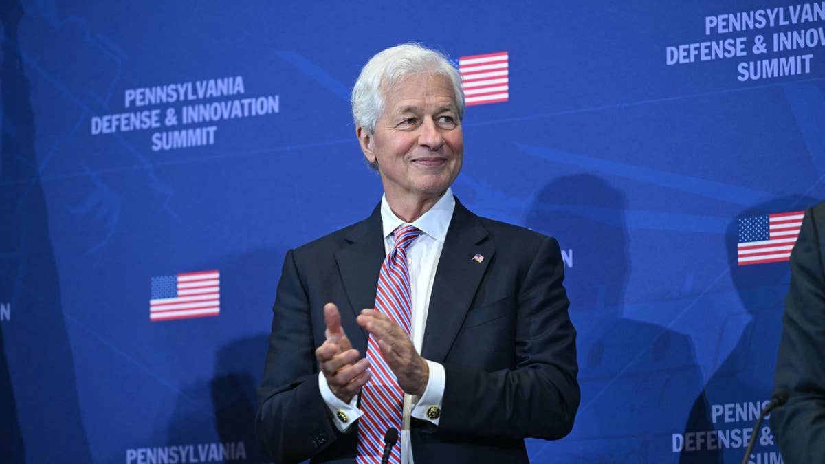 Jamie Dimon just sent a warning about the market
