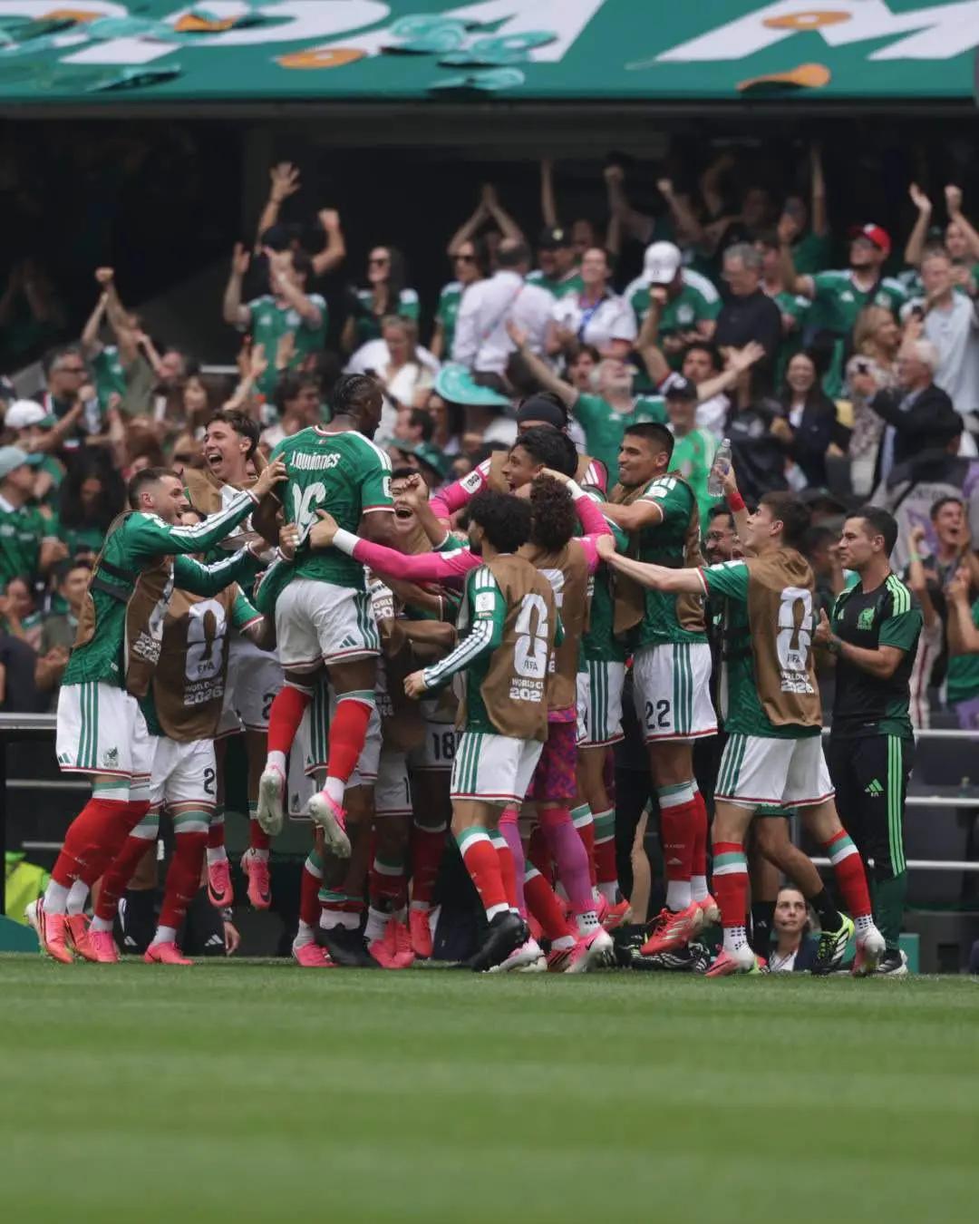 Mexico returns to FIFA’s top 10 in historic ranking surge