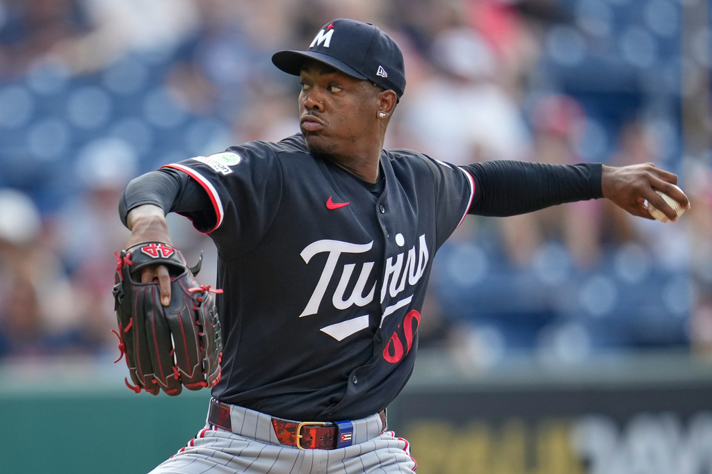 Twins Guardians Baseball