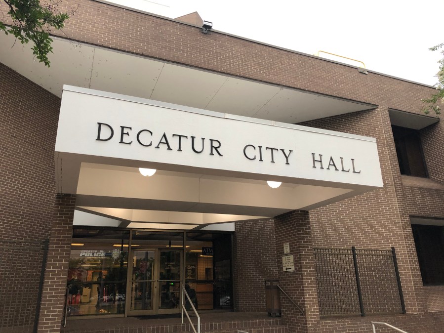 Decatur city council votes to rezone property, paving way for housing ...