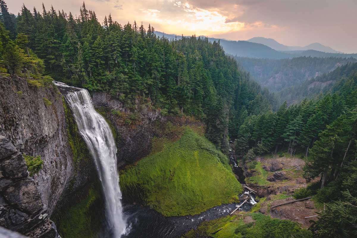 Oregon’s third-tallest waterfall is a 150-foot stroll from the parking lot, not a hike