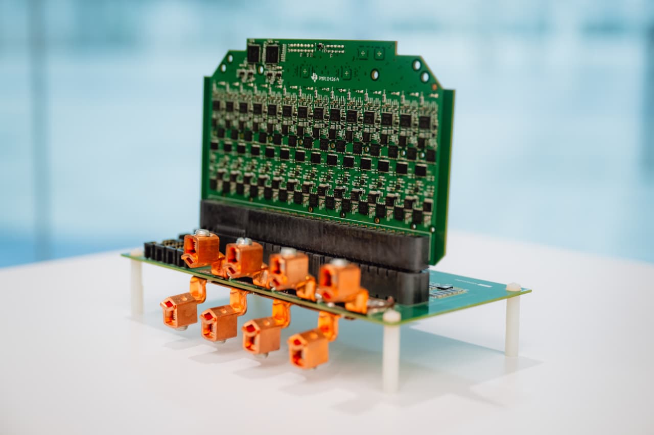 Texas Instruments eyes a record quarter. Semi demand is rising.