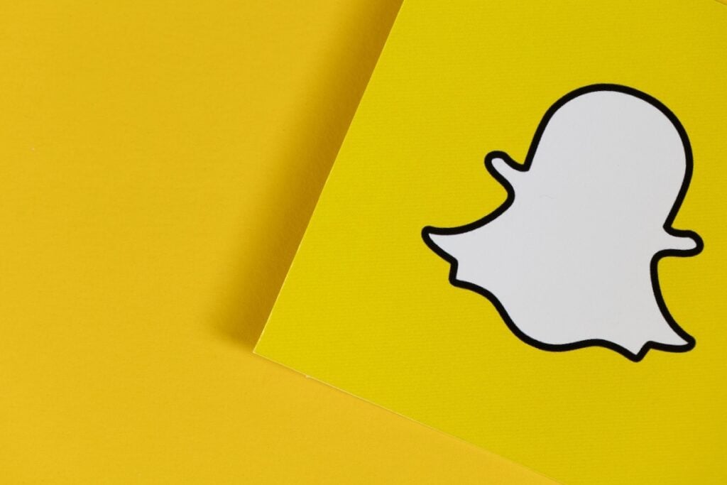 Illinois man sentenced to over six years for hacking 517 Snapchat accounts, stealing and selling intimate photos of women