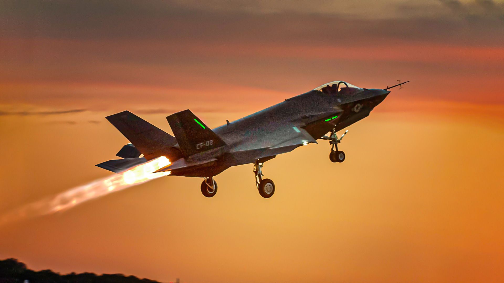 How many miles per gallon does an F-35 actually burn at full afterburner?