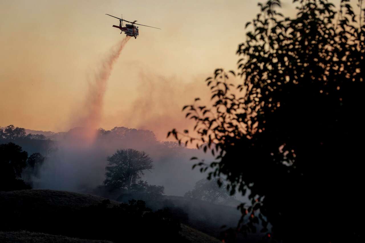Forward progress on Pleasanton fire stopped at 1,000 acres, firefighter injured