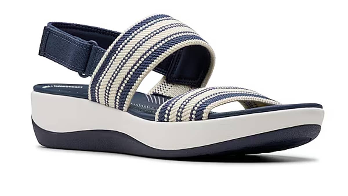 clarks-arla-stroll-sandals