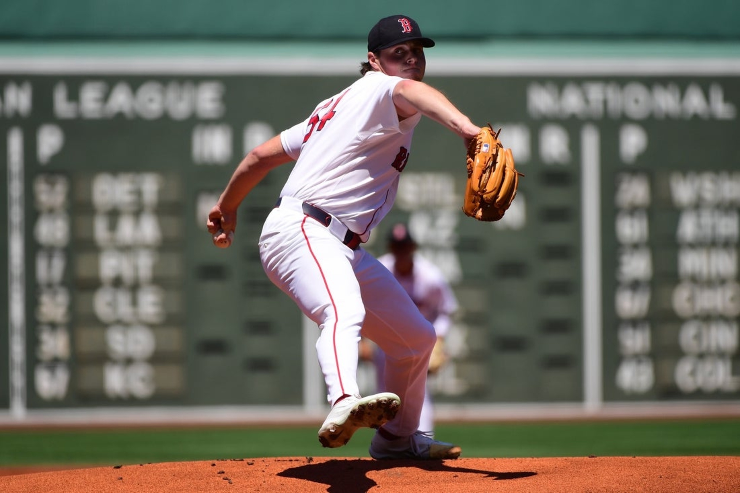 Red Sox eye record win streak in doubleheader vs. Orioles