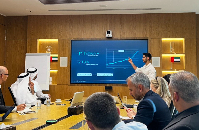 AutoPipe's CEO Yonatan Or at a business meeting ina Gulf State (credit: Courtesy)