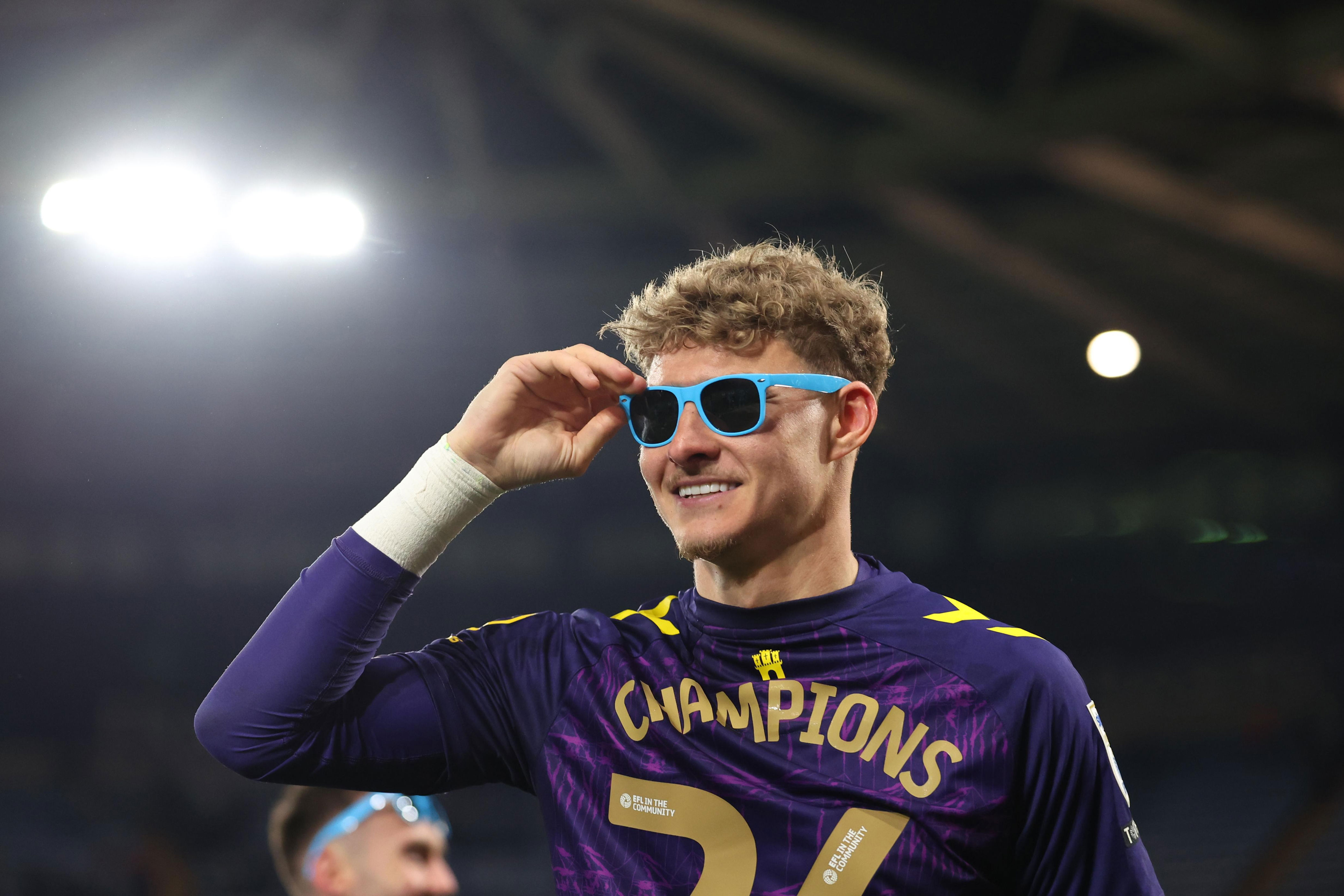 Newcastle Add Championship Winner to Goalkeeper Shortlist: Report