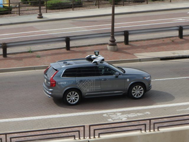 Hertz Launches Oro Mobility for Uber's Robotaxi and Driver Fleets