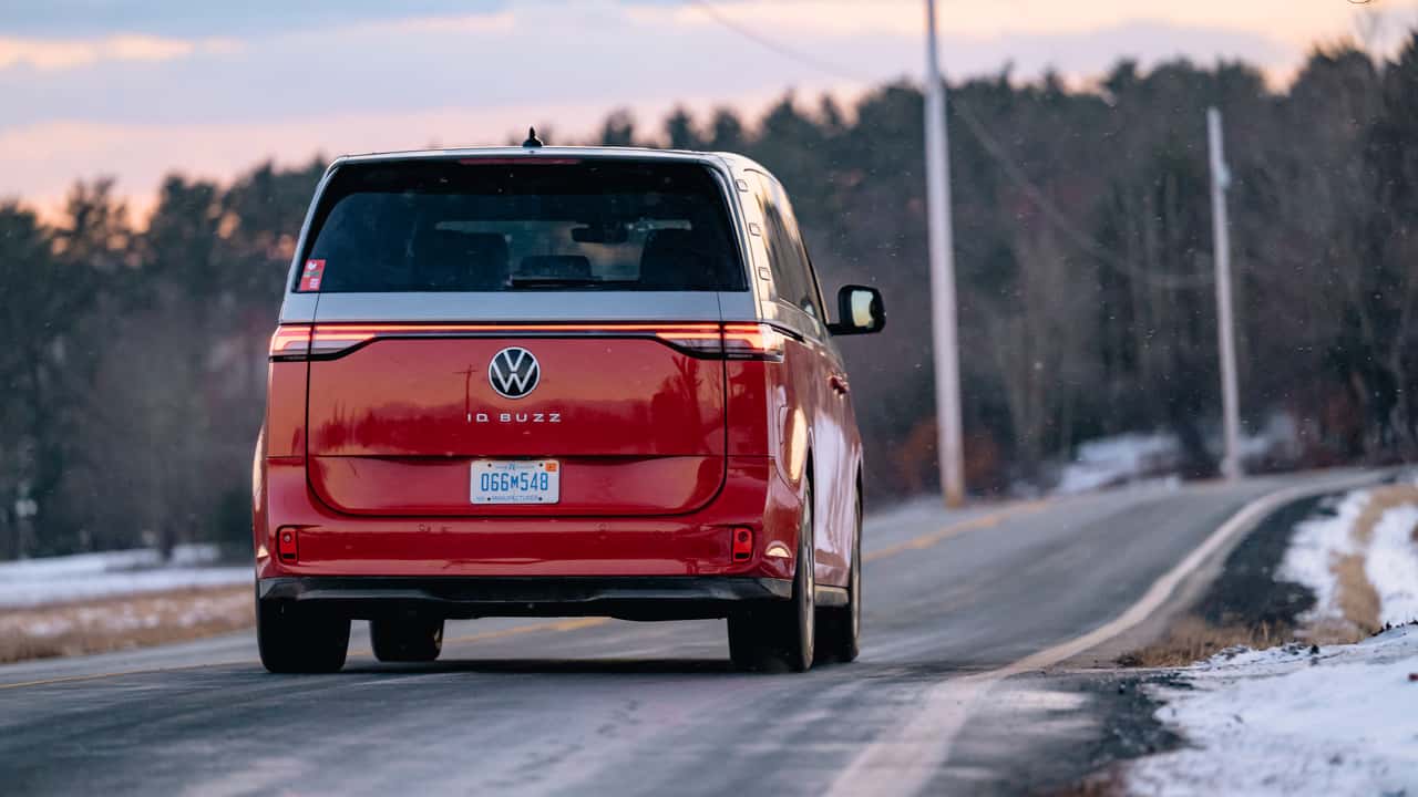 VW Explored A Range-Extending Gas Engine For The ID. Buzz