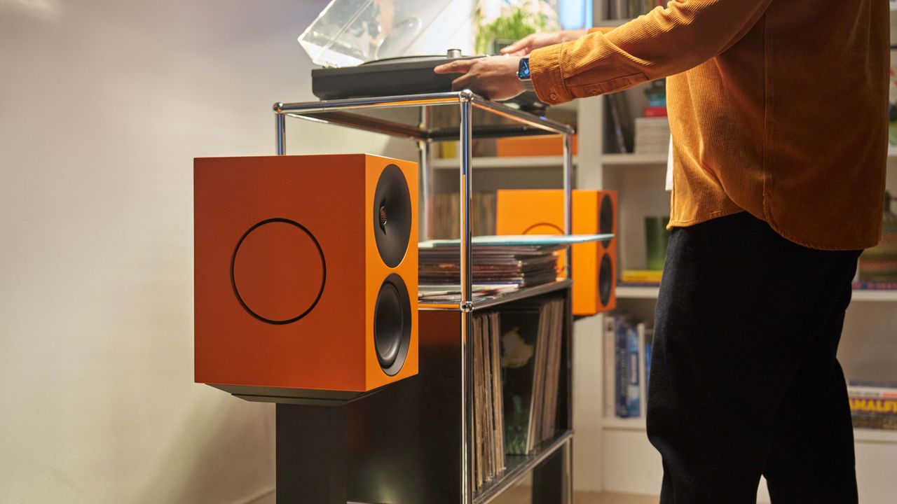 Cambridge Audio’s award-winning bookshelf speaker range goes large