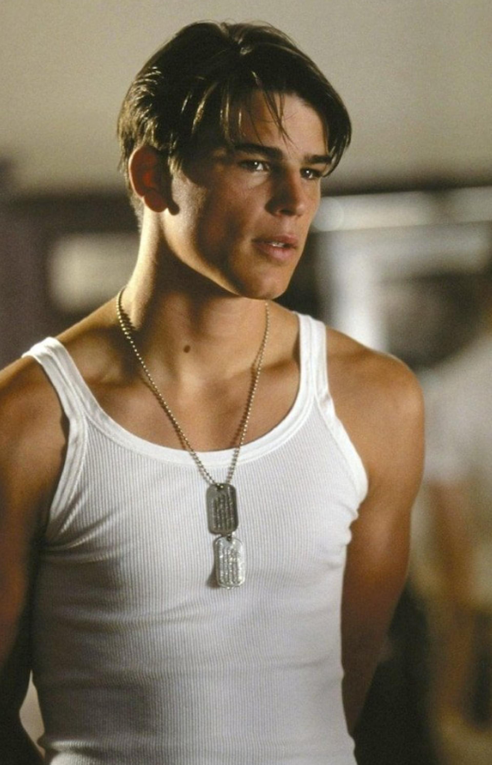 Josh Hartnett was Hollywood’s biggest heartthrob, so why did he disappear?
