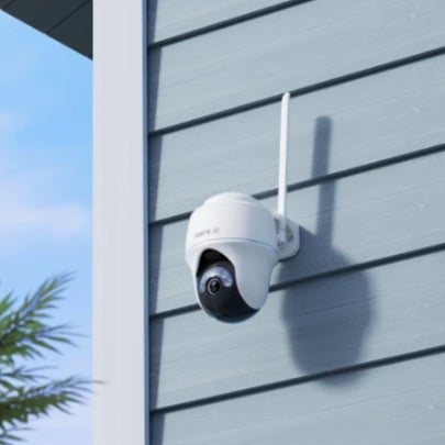 Reolink Go PT UltraSmart 4K 8MP Wireless 4G Camera With Color Night Vision