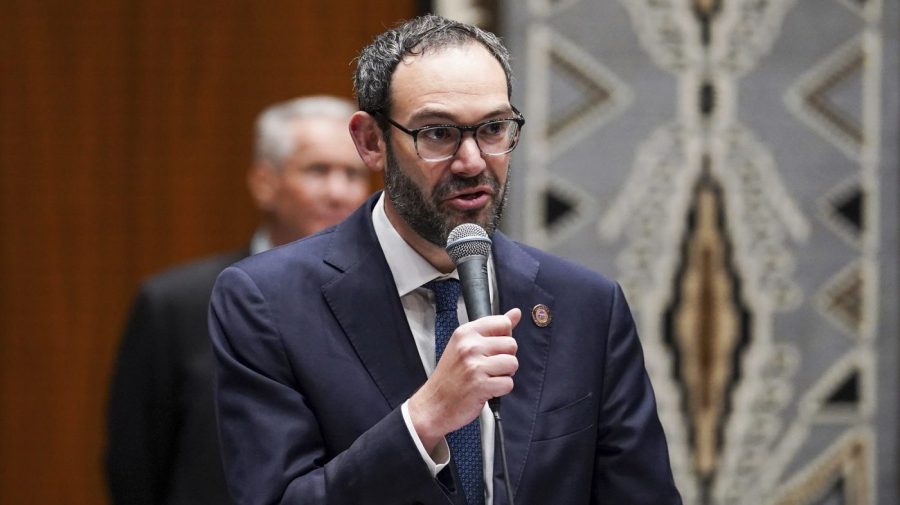 2020 election denier wins GOP primary for secretary of state in Arizona