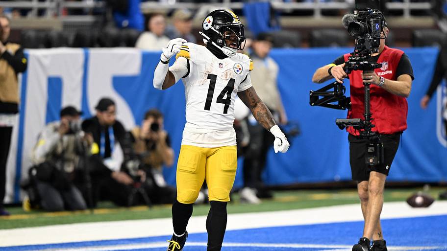 Pittsburgh Steelers running back Kenneth Gainwell fantasy football