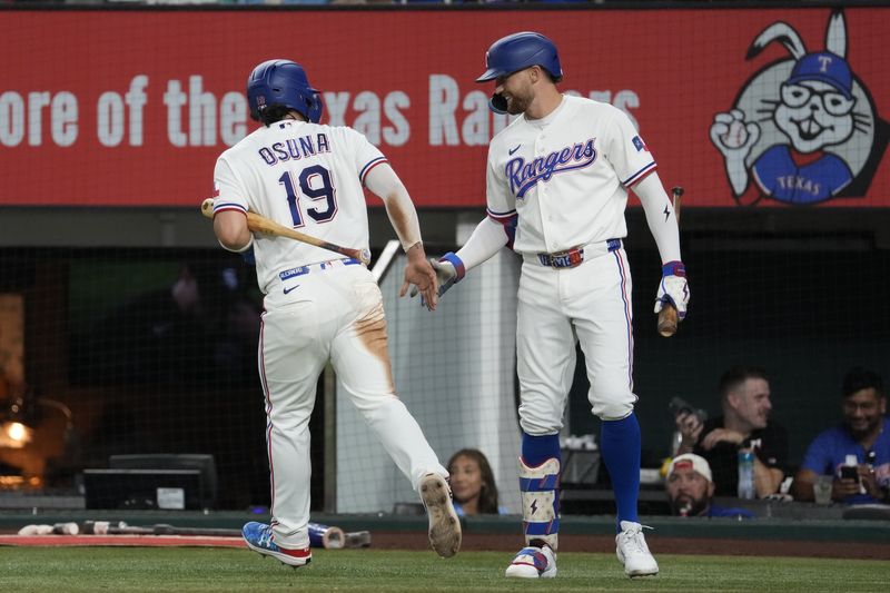MLB: Chicago White Sox at Texas Rangers