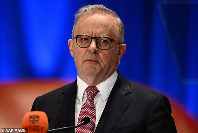 Prime Minister Anthony Albanese attended an exclusive dinner at a mansion, hosted by Felix Lee who is the son of billionaire Phillip Dong Fang Lee