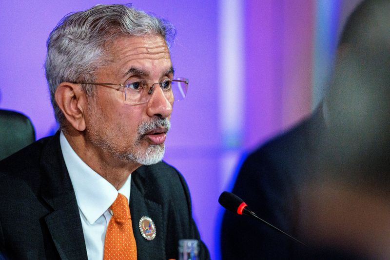 India presses China to address market access, trade balance