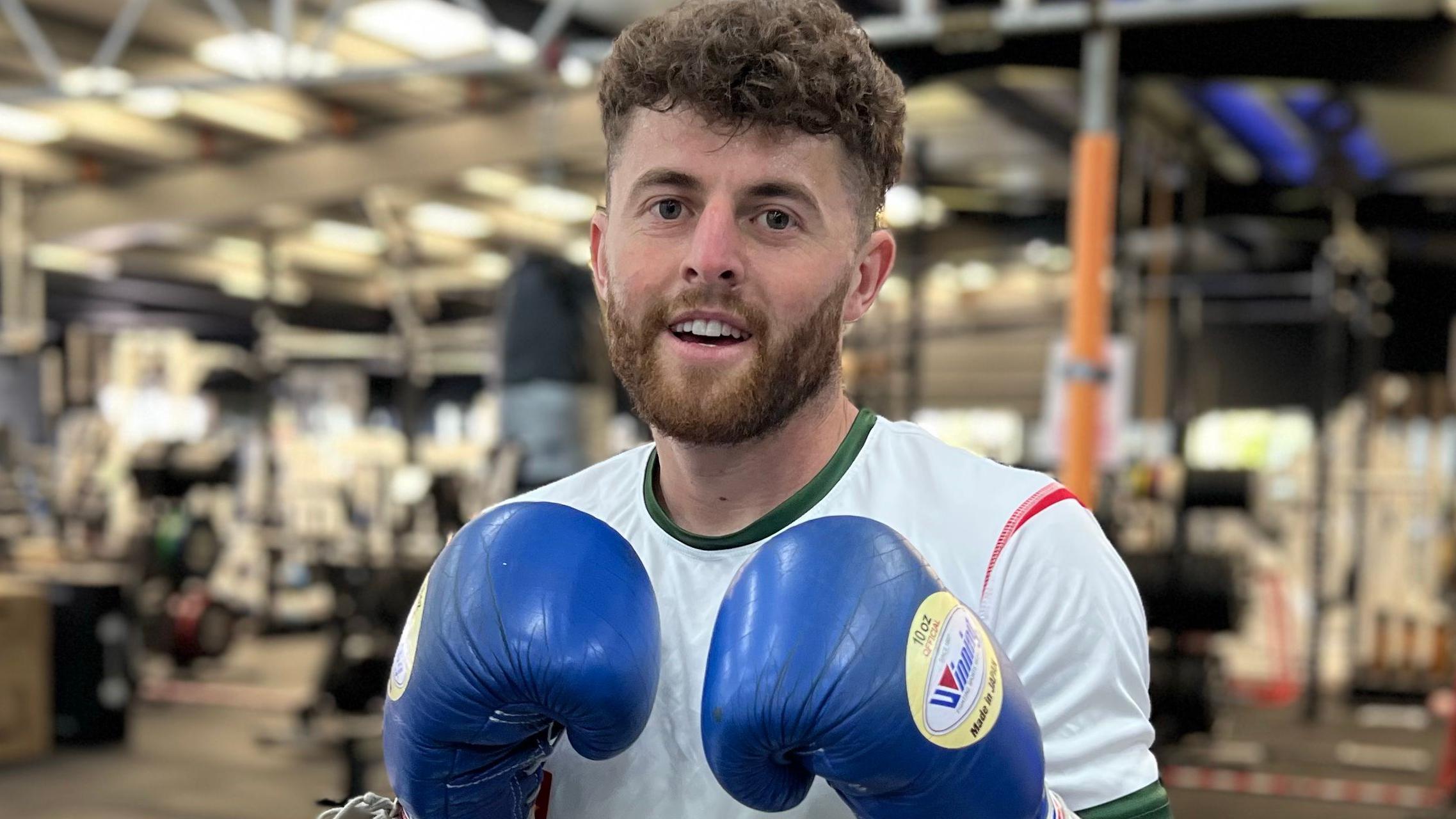 The carpenter aiming for Commonwealth boxing glory