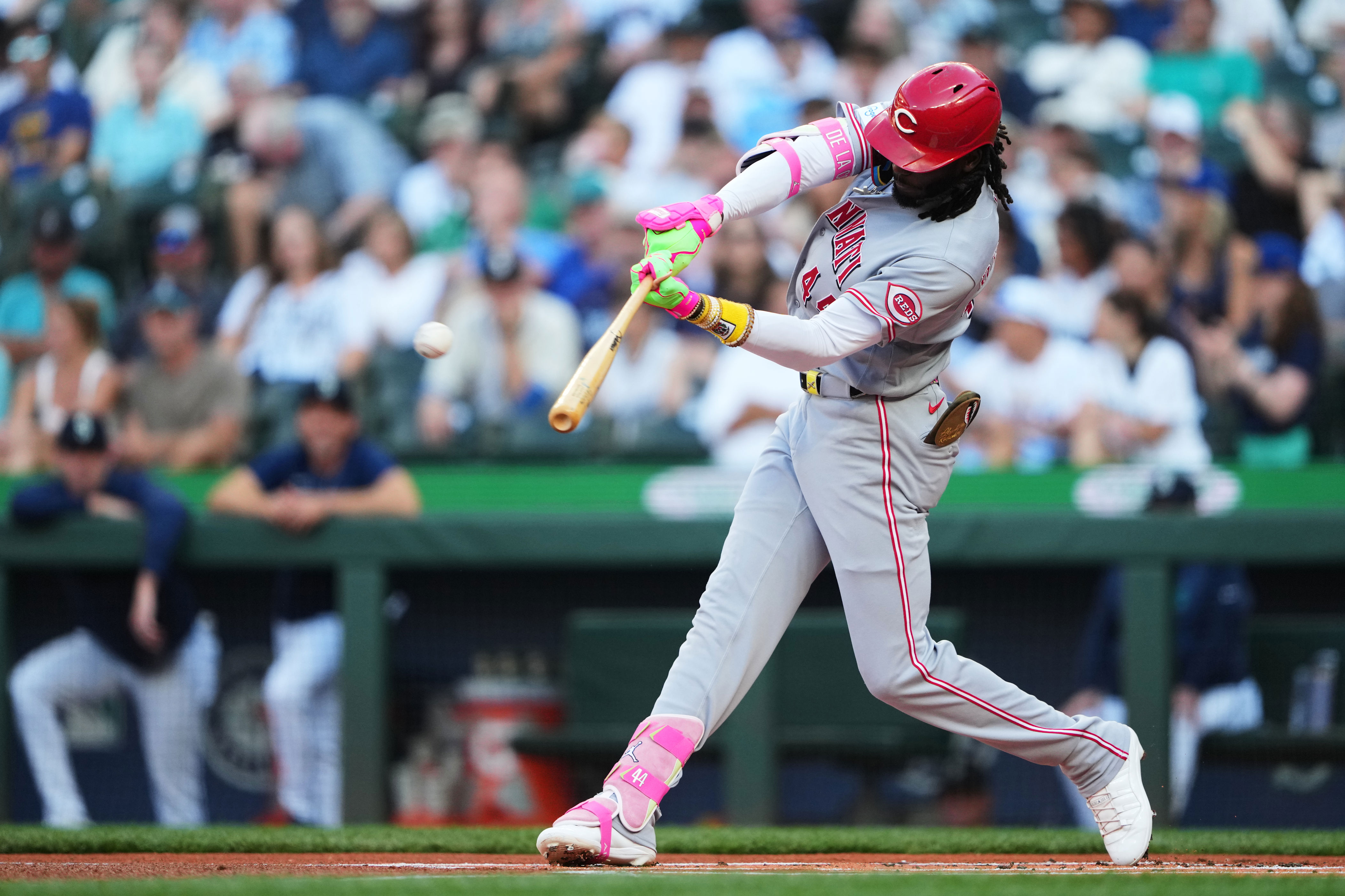 Cincinnati Reds' Elly De La Cruz hits a solo home run against the Seattle Mariners during the first inning of a baseball game, Tuesday, July 21, 2026, in Seattle. (AP Photo/Lindsey Wasson)