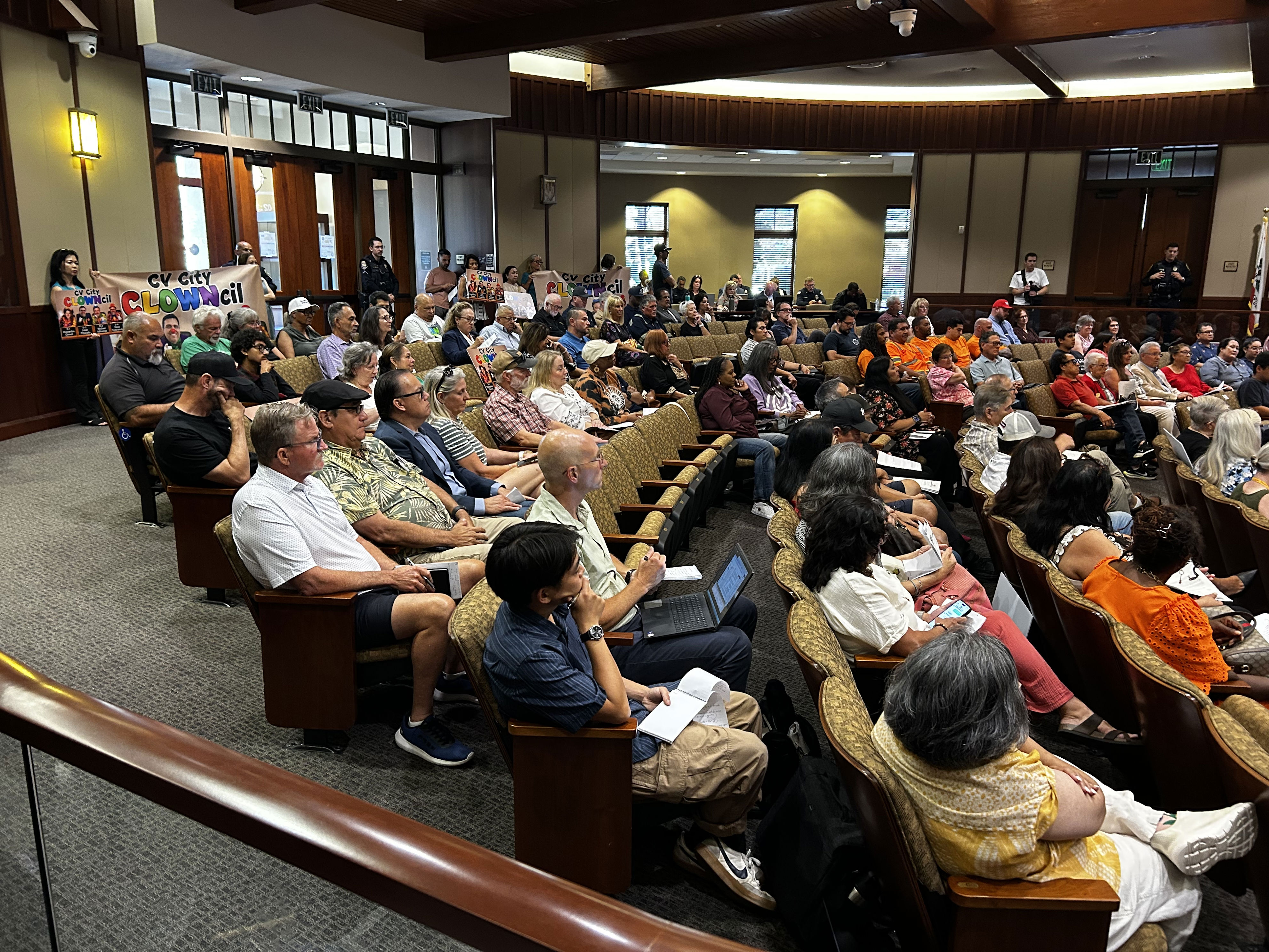 Chula Vista City Council votes down $45K proposed pay raise after residents voiced grievances