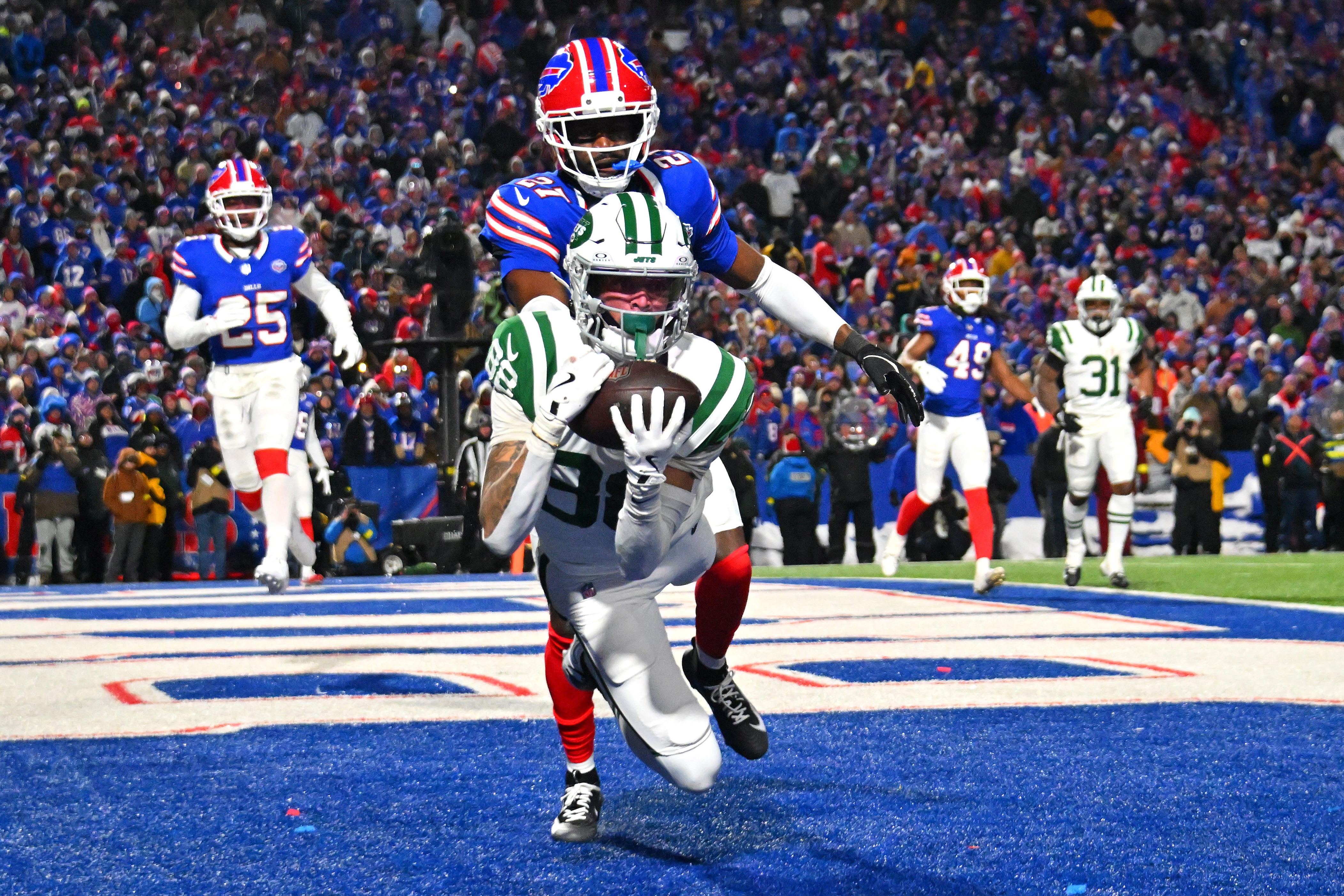 Bills claim wide receiver who scored final points at old Highmark Stadium