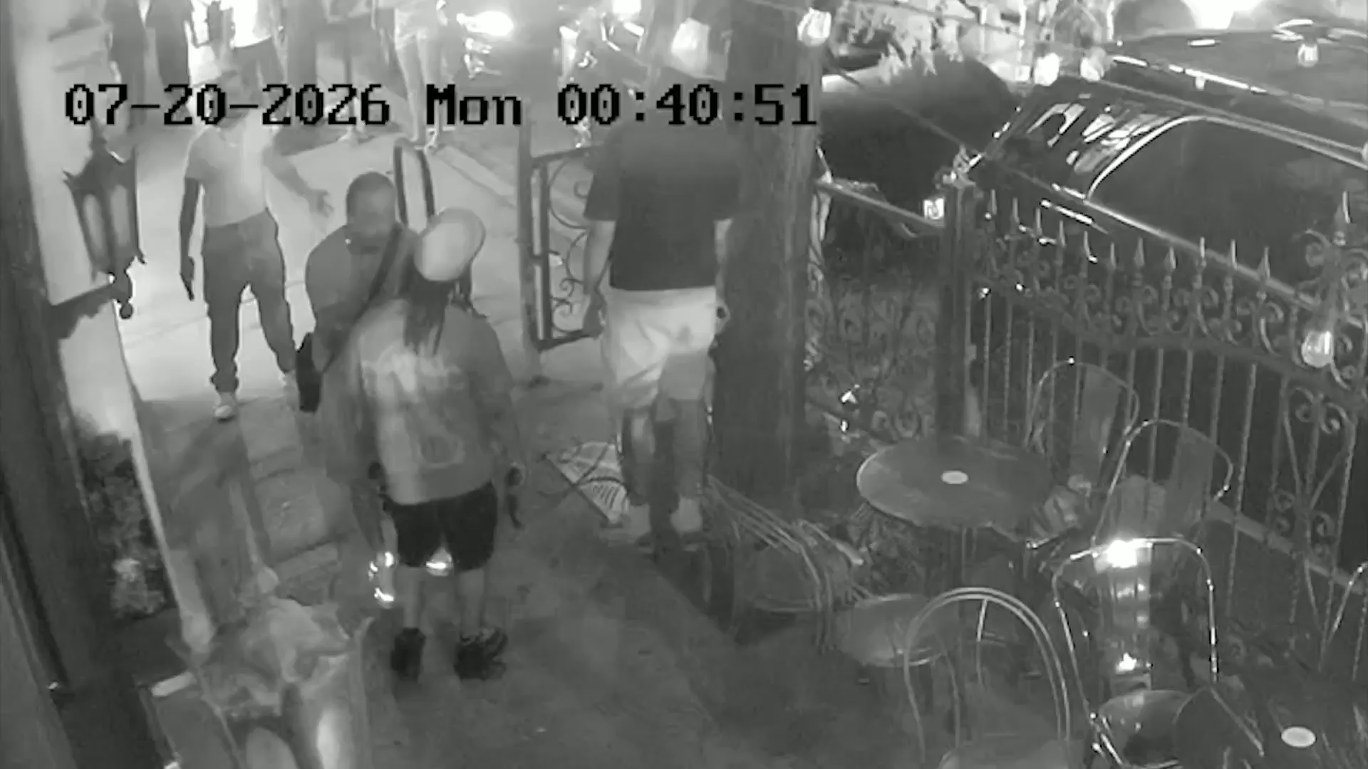 Surveillance video captures deadly shooting outside Lincoln Park bar